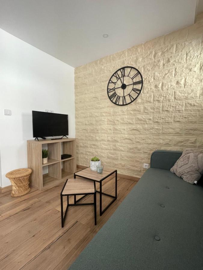 Charmant 2 Pieces Au Coeur Du Port Lympia Nice Ngoại thất bức ảnh